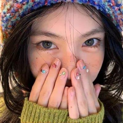 天才少女福尔摩斯2